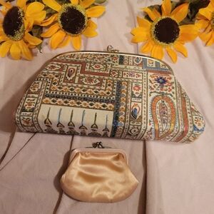 Vintage Christian Louboutin Ingber Vero Dodat Clutch satin lined with satin coin